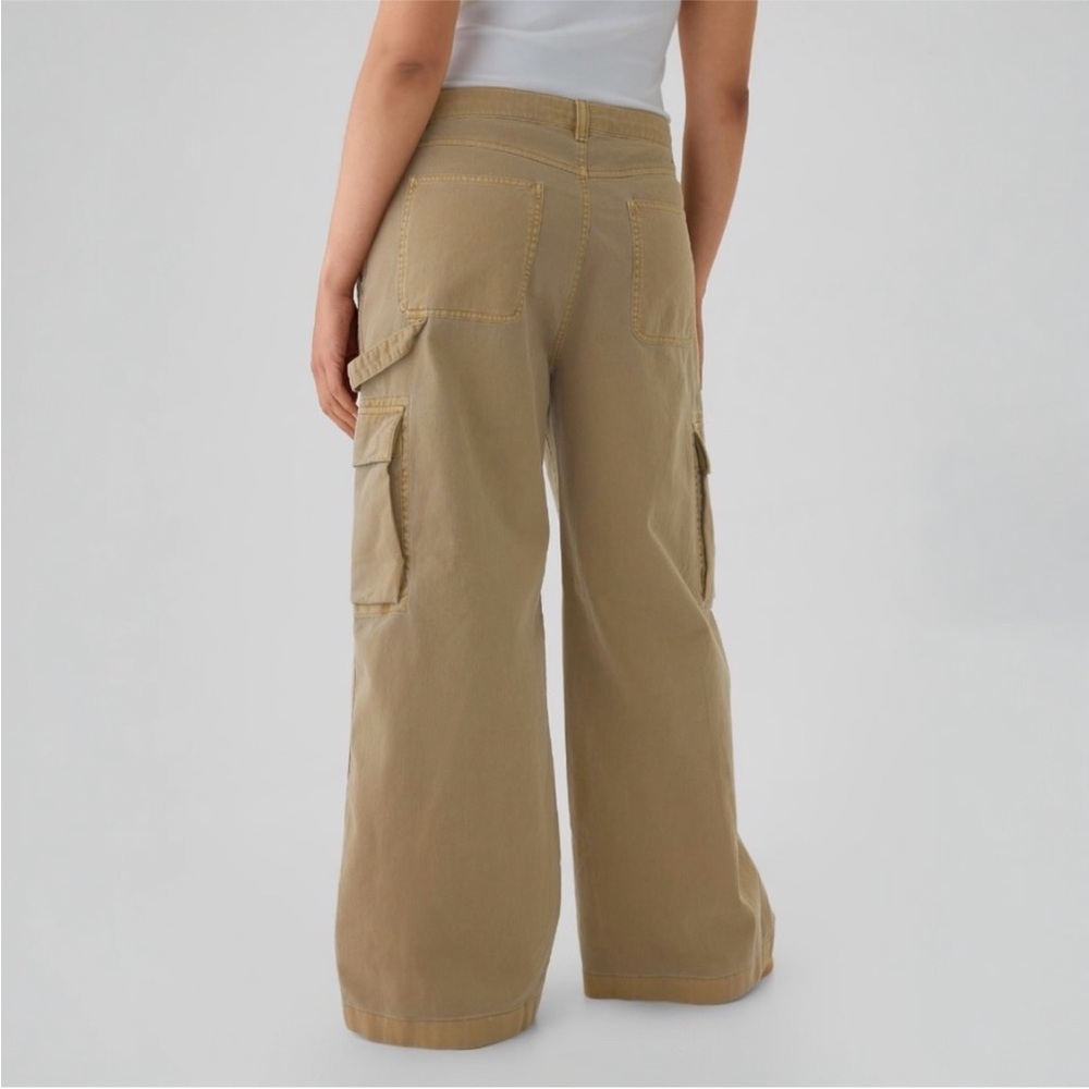 NWT‎ GAP Mid Rise Cargo Baggy Khakis - Size 6 🩷 #518140 - Picture 6 of 9